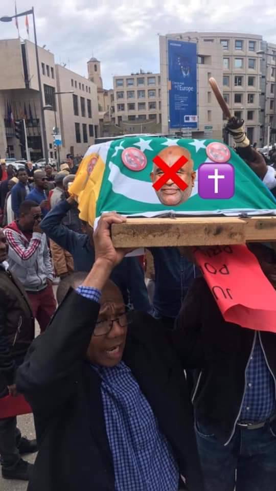 🚨🤮Jusqu’où ils vont&nbsp;allé?